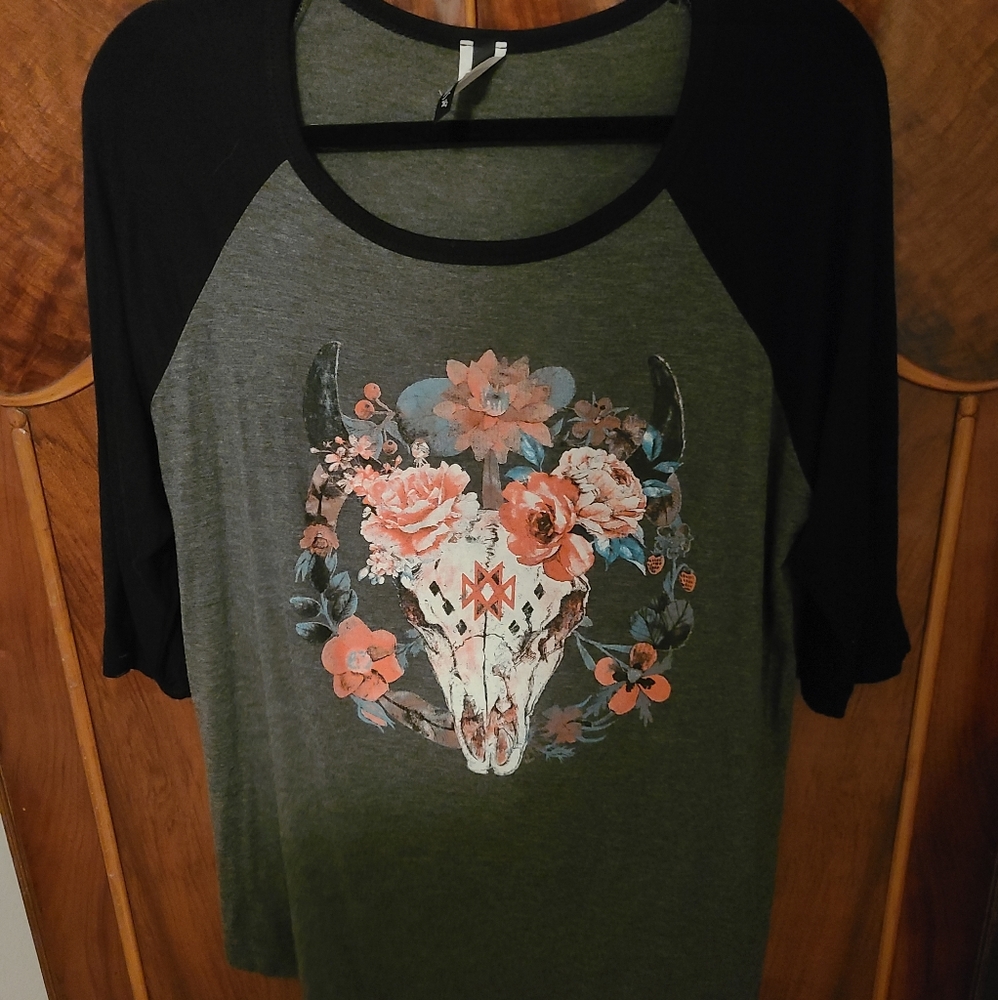 Baseball T w/cow skull and flowers